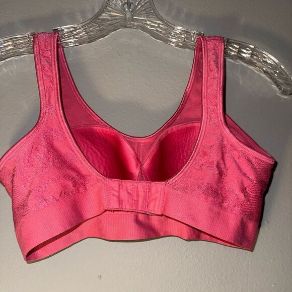 Bali Women's Pink Wirefree Bralette Small - Picture 2 of 4